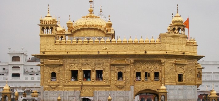 A glimpse of Golden Temple - Amritsar - India Tourism Guide & Travel ...